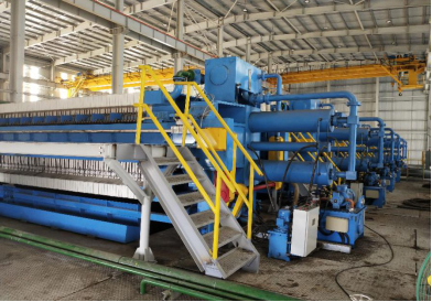 长杰智能高效压滤机 攻克细粒级铁矿过滤难关的全自动解决方案